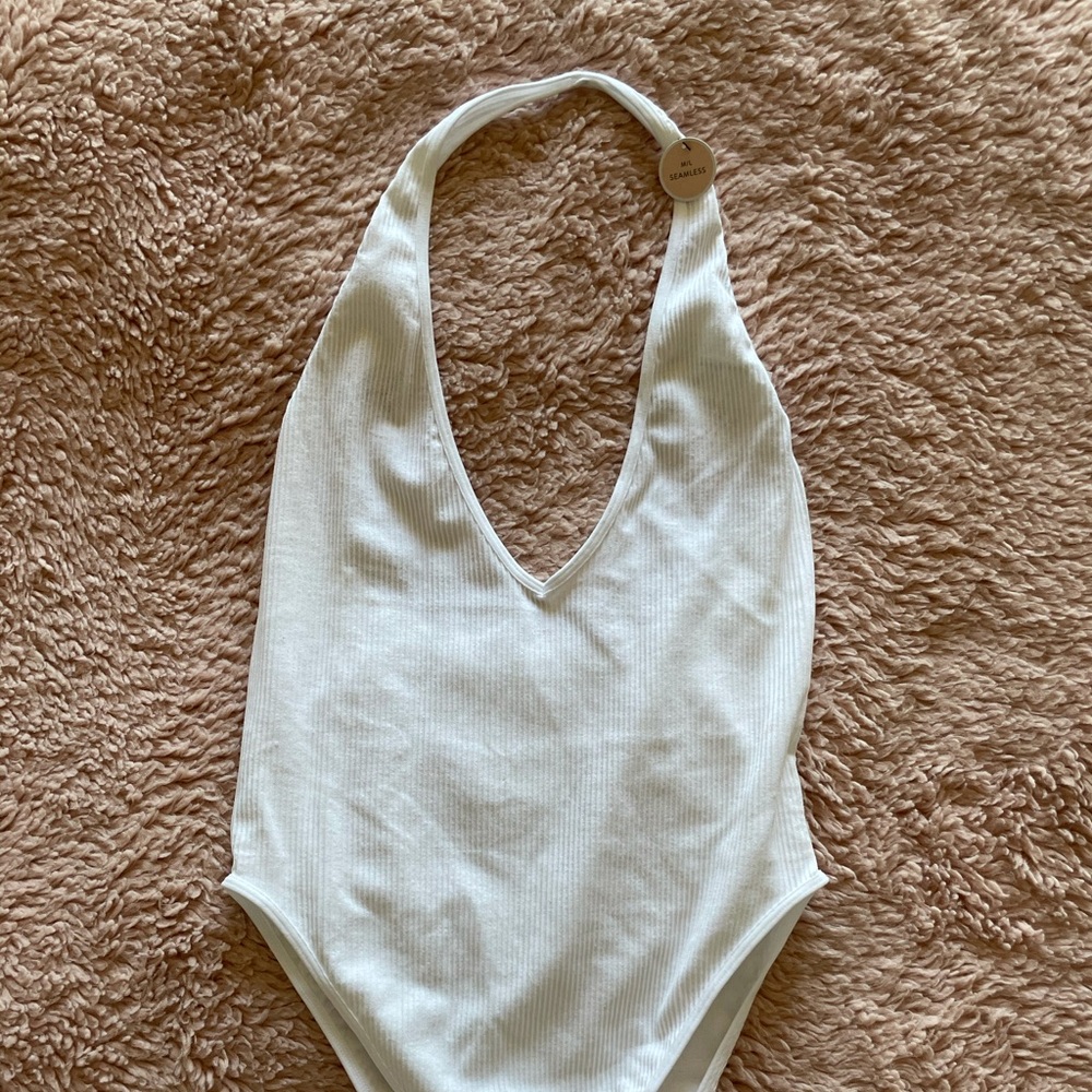 never worn forever 21 seamless bodysuit